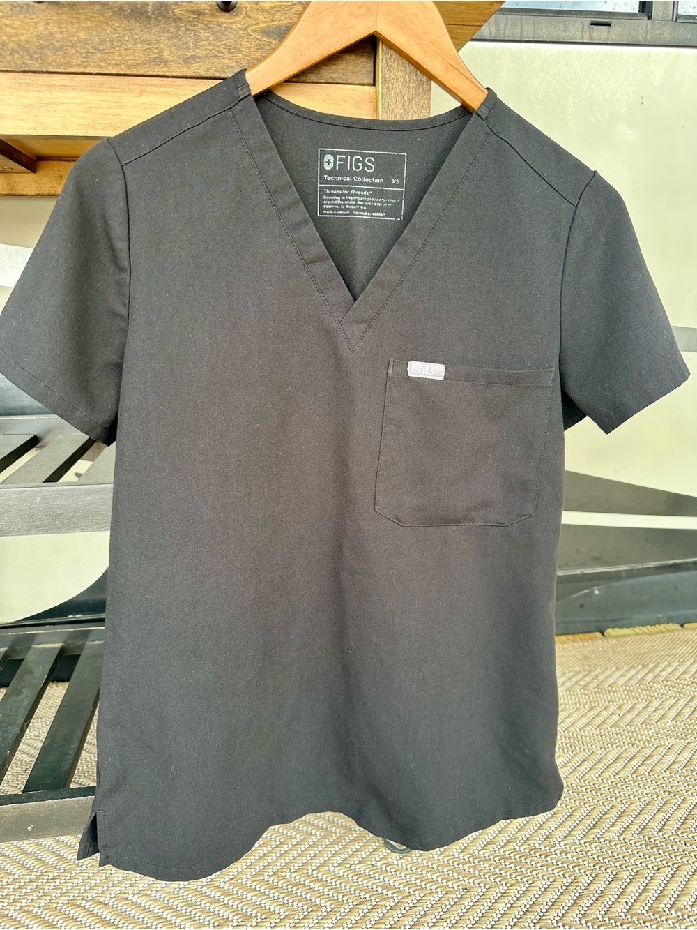 Figs Black V-Neck Short Sleeve Medical Top